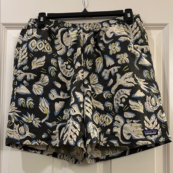 Patagonia Other - Patagonia Patterned men’s swim Shorts